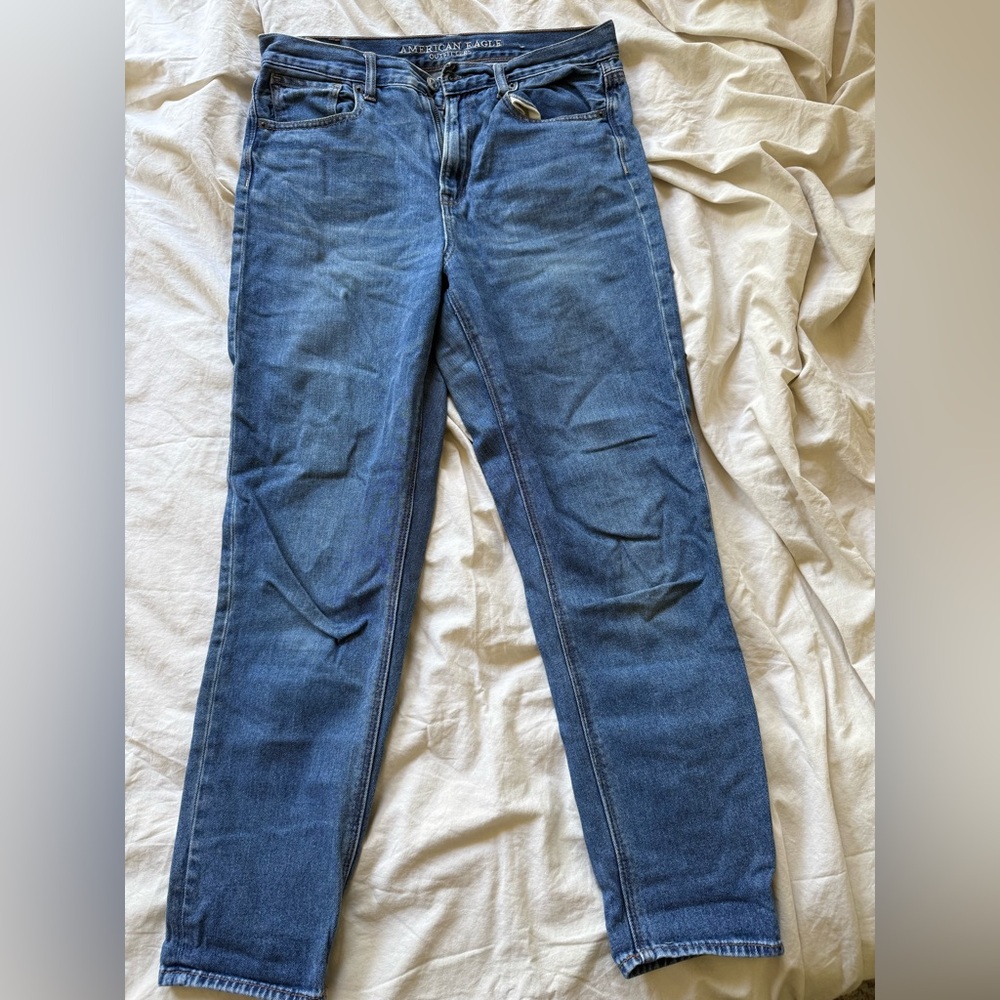 American Eagle Outfitters Blue Jeans